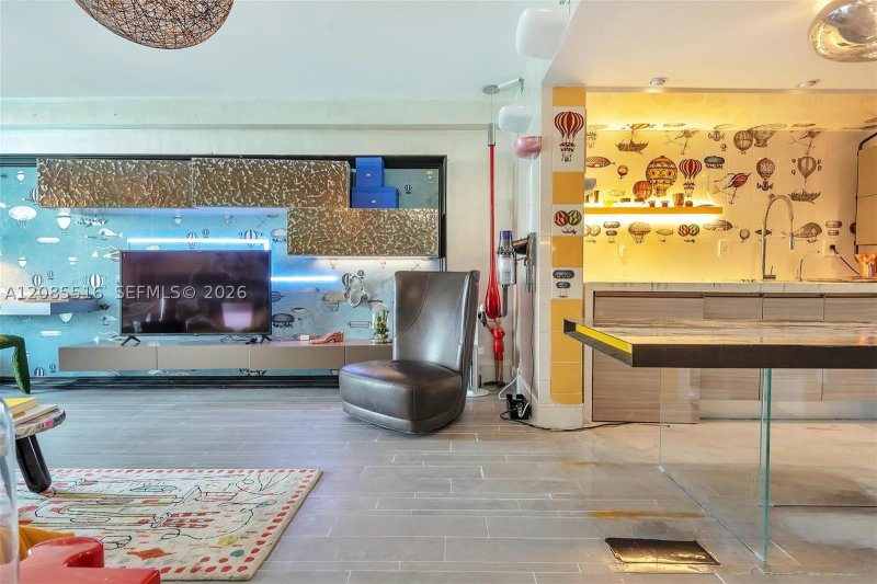 Comprar apartamento en Mondrian 1020