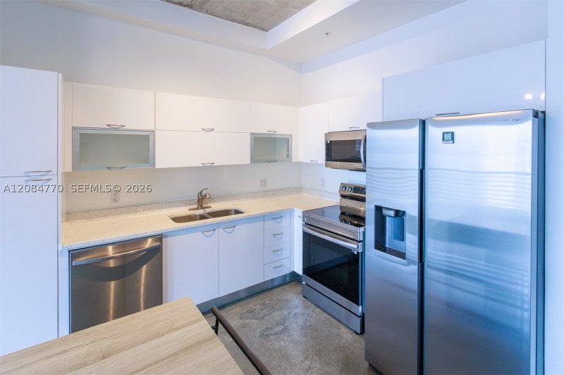 Property photo # 4