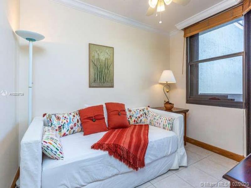 Property photo # 4