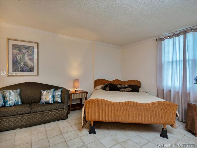 Property photo # 0