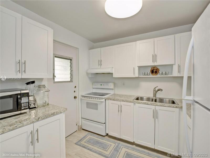 Property photo # 0