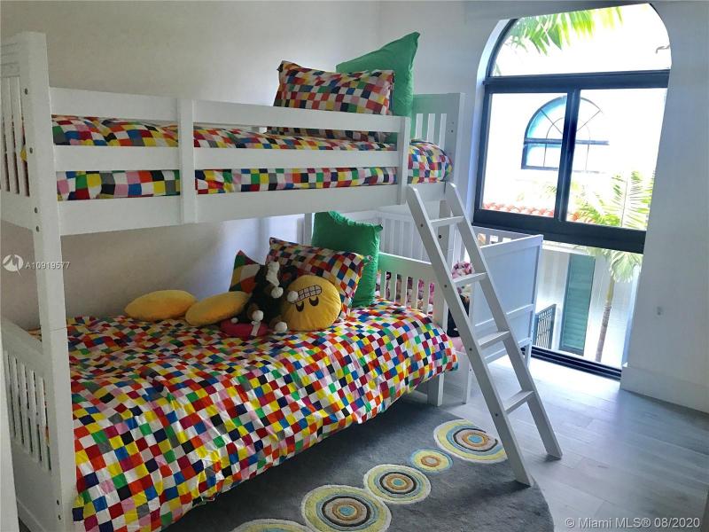 Property photo # 6