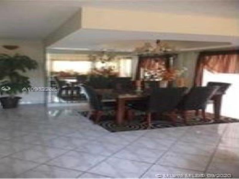 Property photo # 4