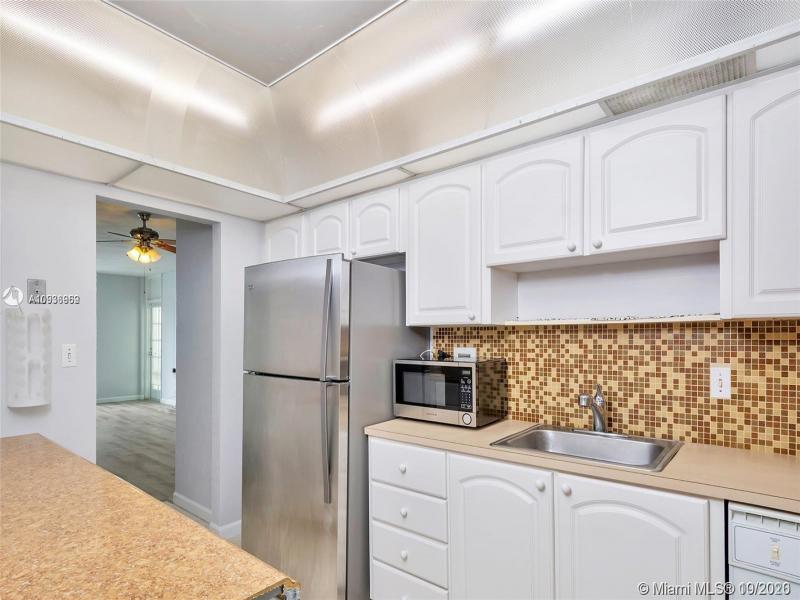 Property photo # 9