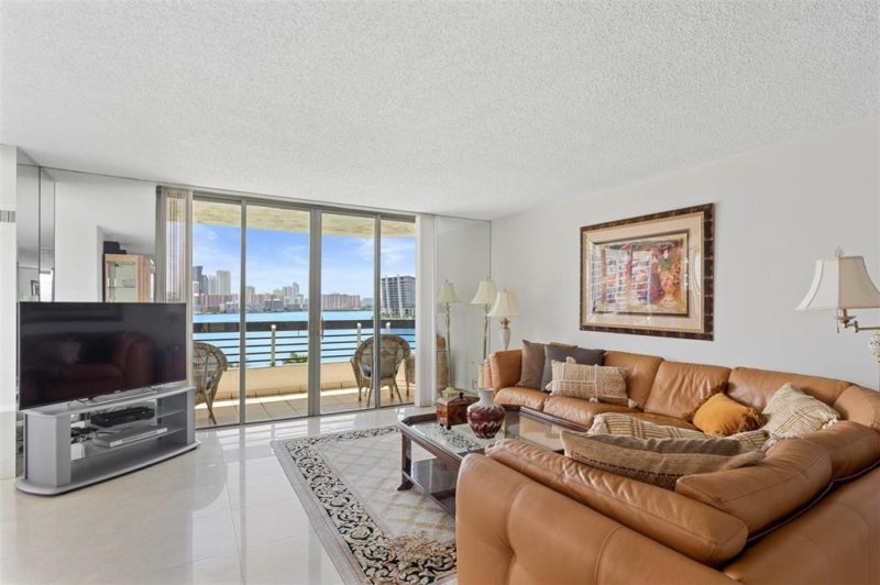 Apartment for rent at Mystic Pointe 500 910
