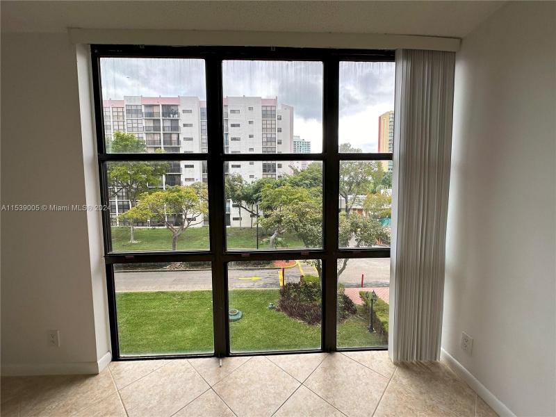 Condo for sale at Plaza of the Americas 320-4