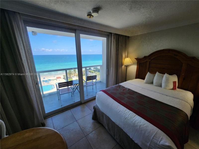 Aventura Beach Club Apt #846