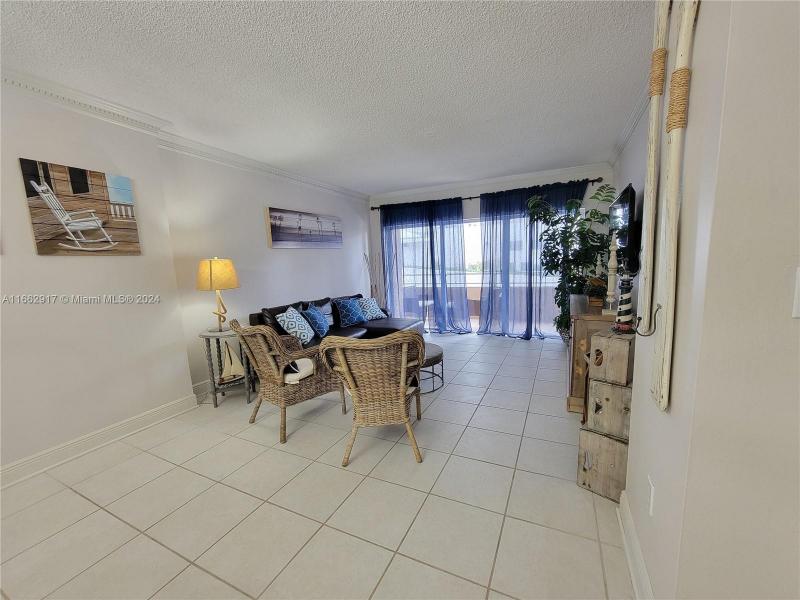 Condo for sale at The Hemispheres 2C