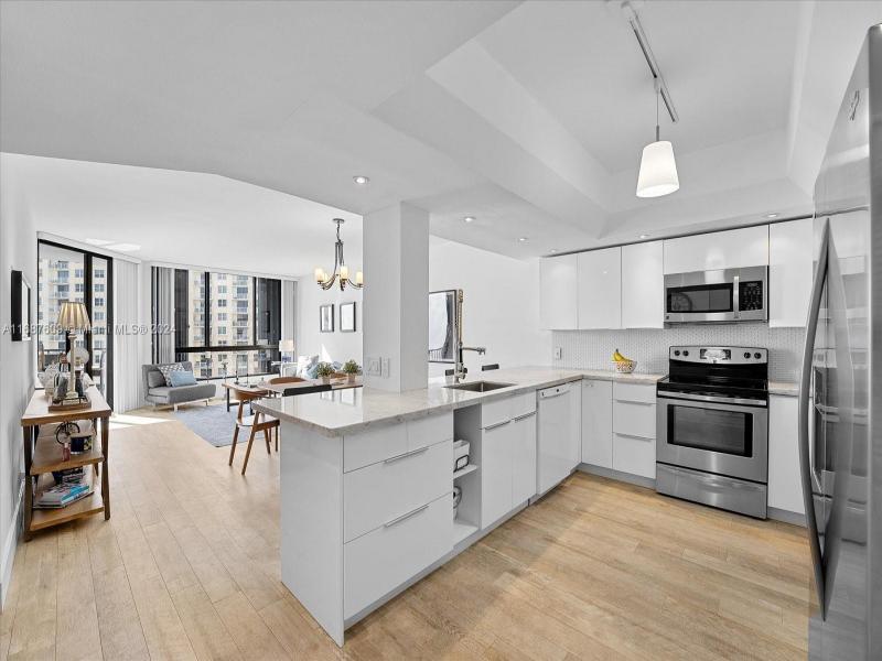 Property photo # 9