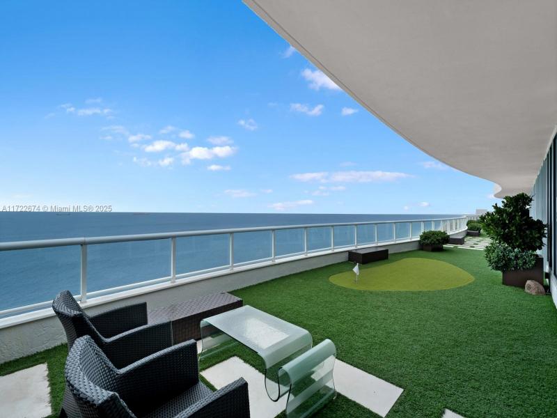 Ritz Carlton Residences Fort Lauderdale Beach Apt #2102