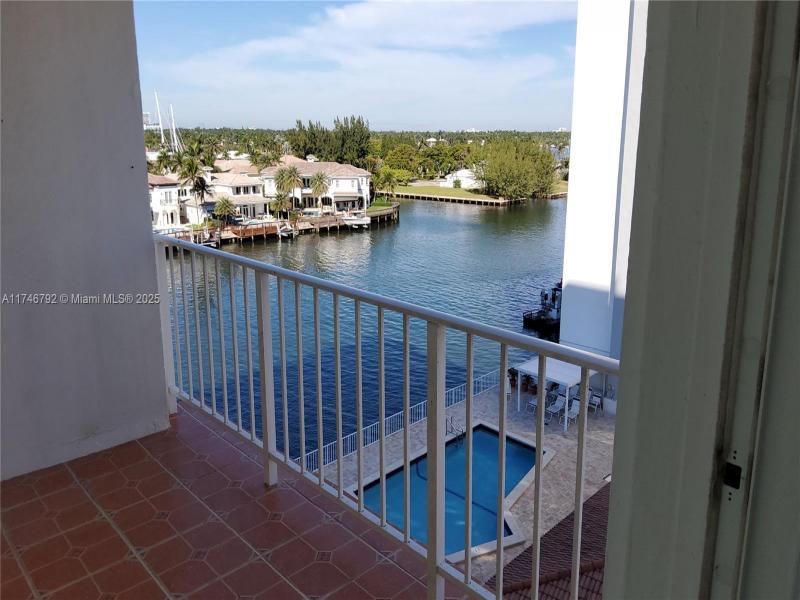 Property photo # 9