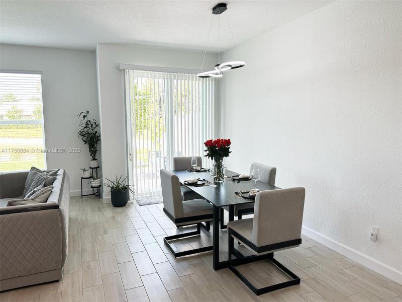 Property photo # 4