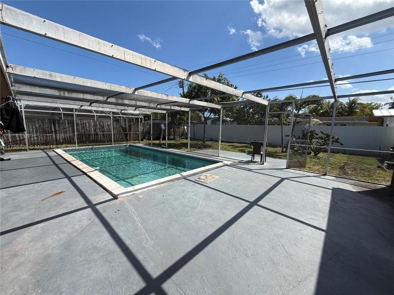 Property photo # 6