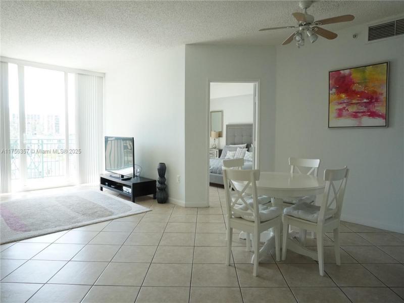 Comprar apartamento en King David 606