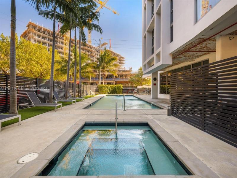 Comprar apartamento en The Highlands 302