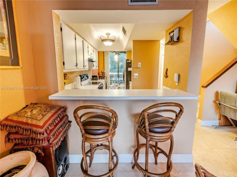 Property photo # 9