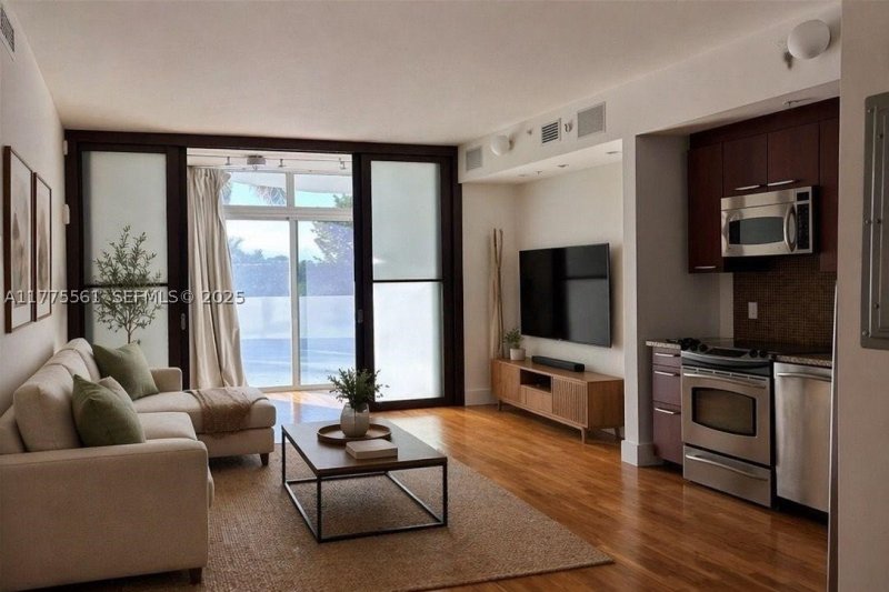 Comprar apartamento en The Meridian Lofts 309