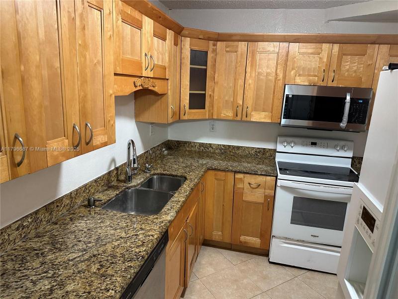 Property photo # 6
