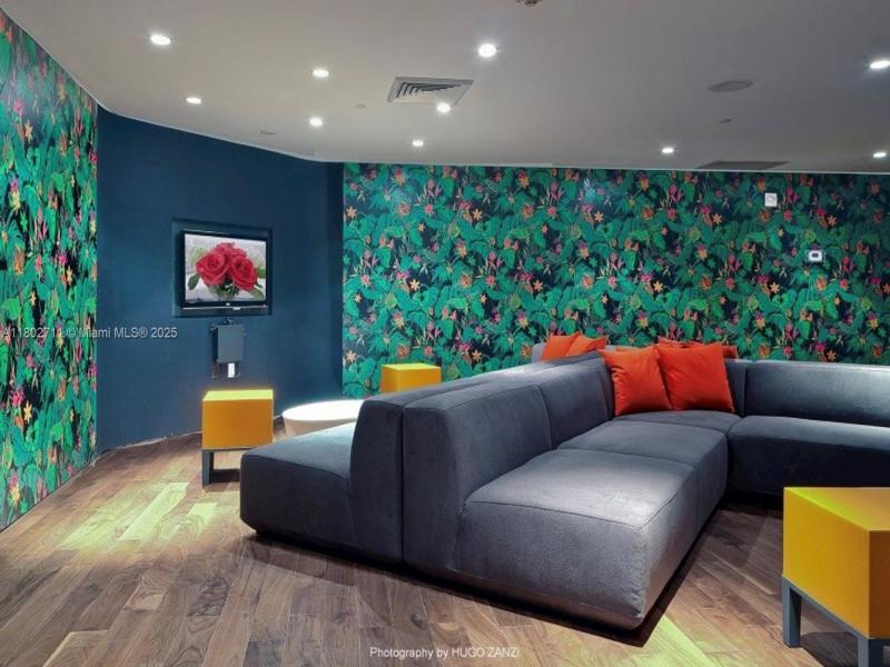 Property photo # 2