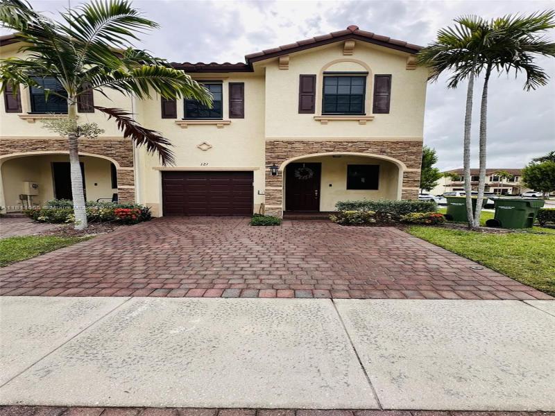 Property photo # 0