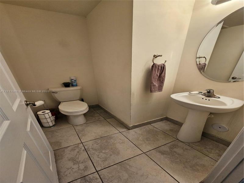 Property photo # 8