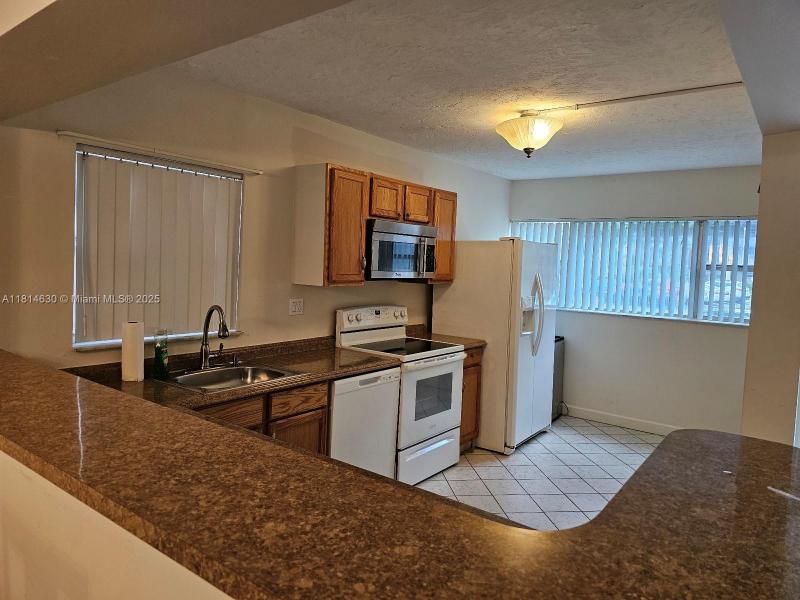 Property photo # 6