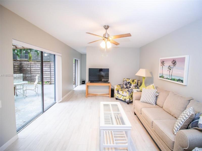 Property photo # 7