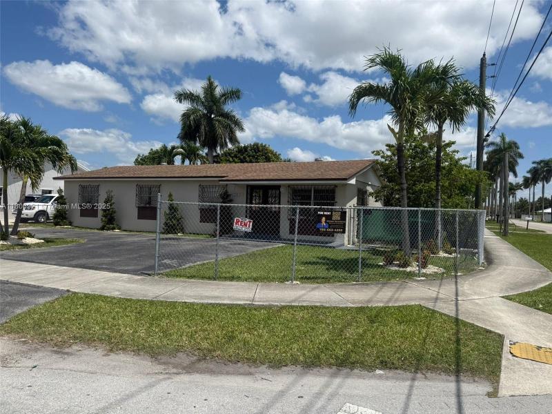 Property photo # 0