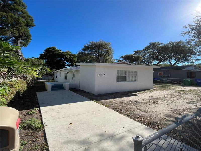 Property photo # 8