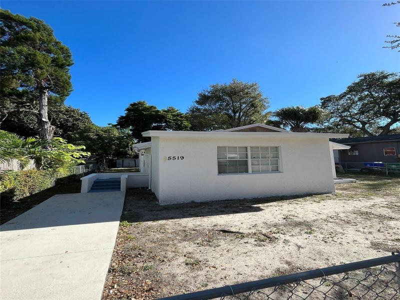 Property photo # 9