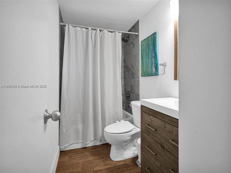 Property photo # 4