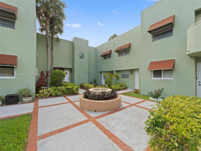 Property photo # 0