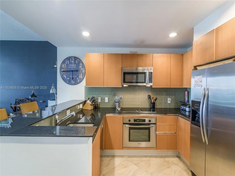Property photo # 9