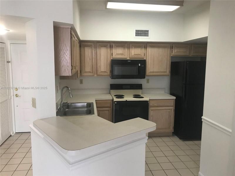 Property photo # 8