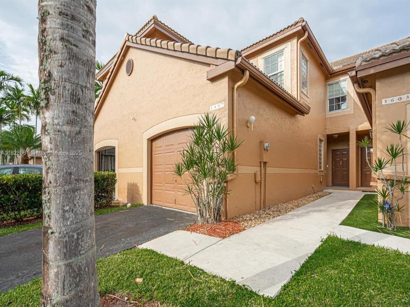 Property photo # 0