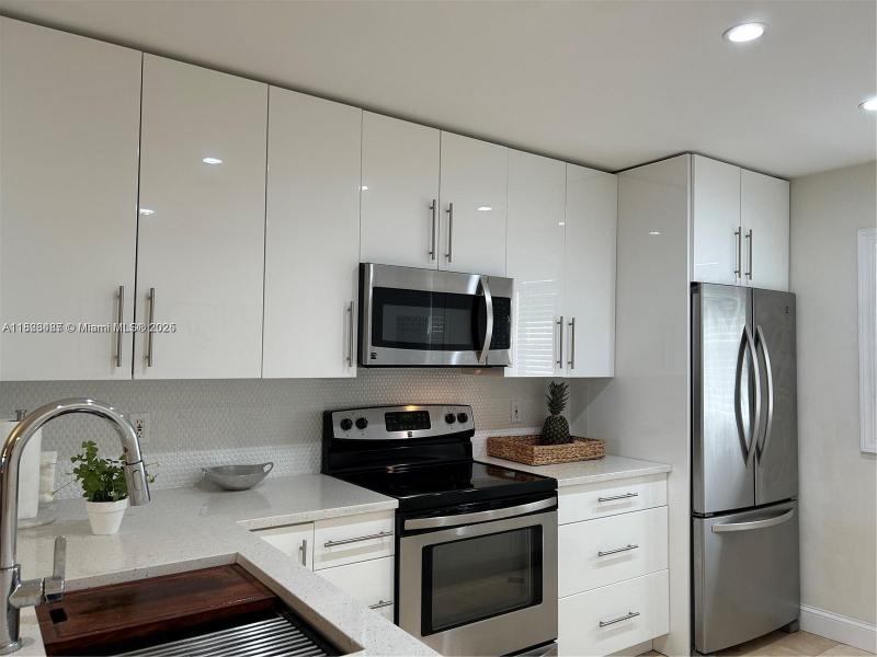 Property photo # 3