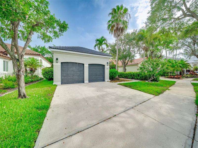 Property photo # 0