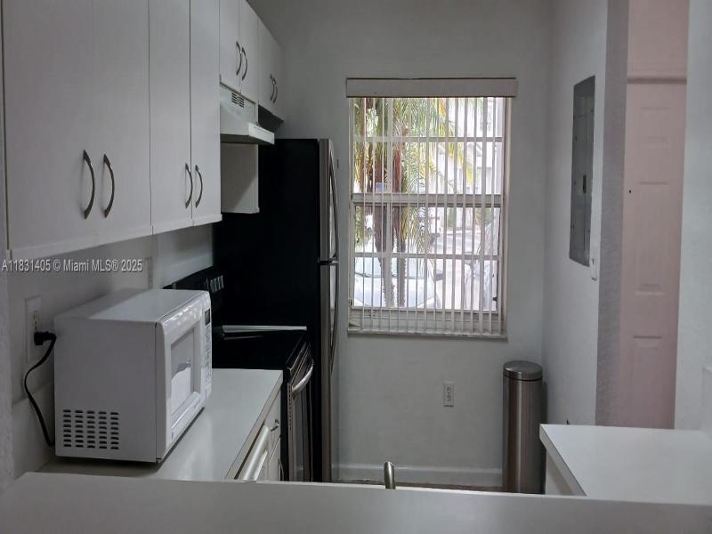 Property photo # 9