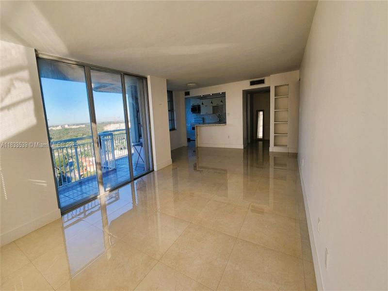 Condo for sale at Del Prado South Tower 1705