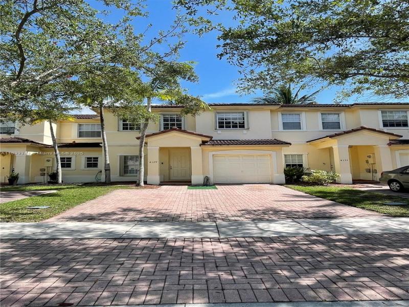 Property photo # 0