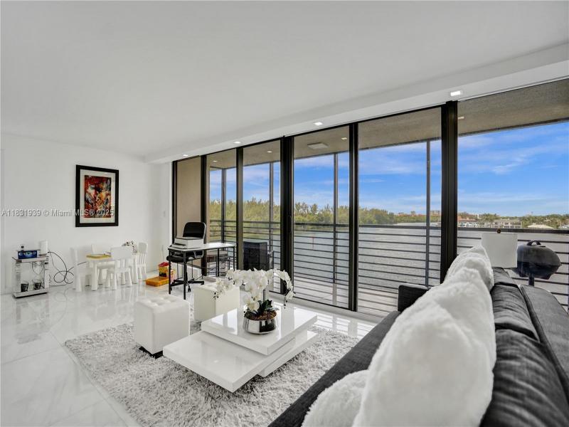 Property photo # 2