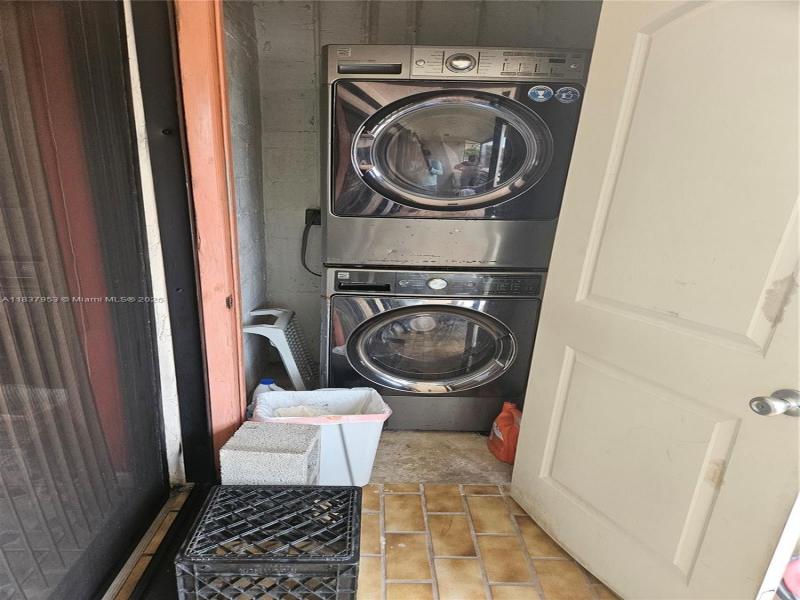 Property photo # 6