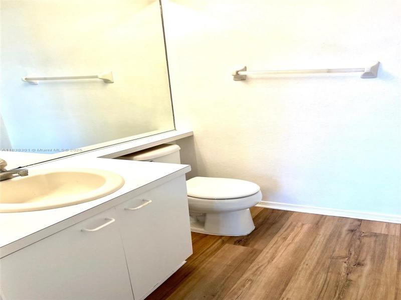 Property photo # 4