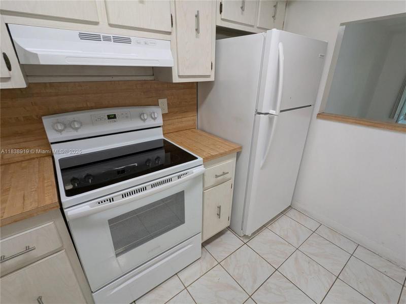 Property photo # 2