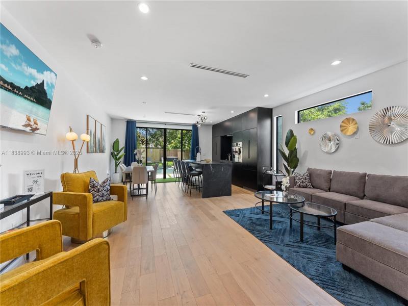 Property photo # 2