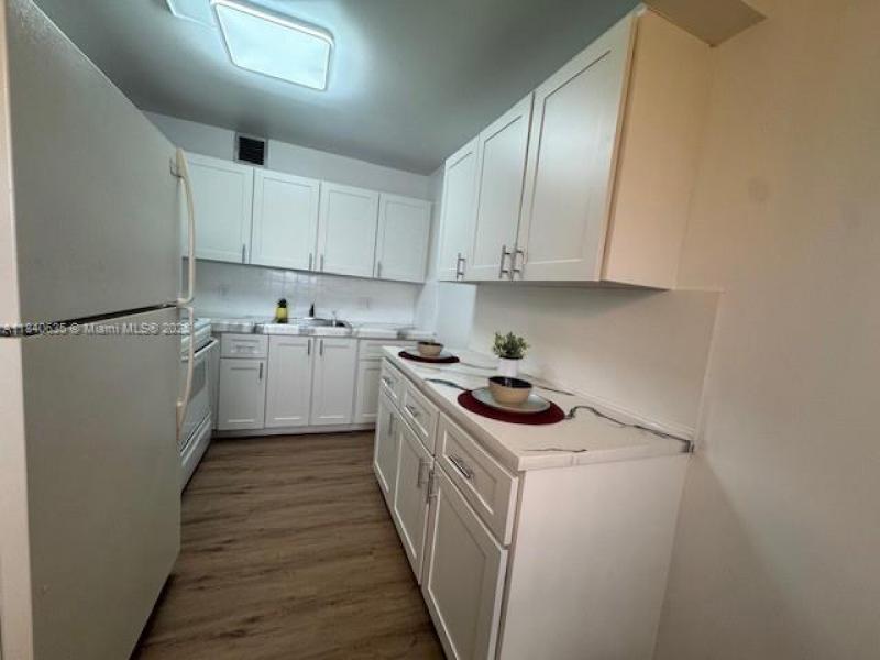 Property photo # 3