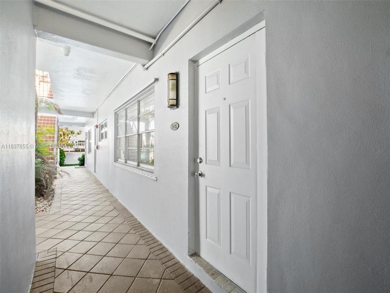 Property photo # 8