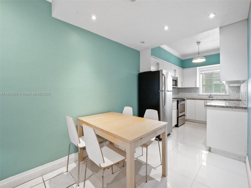 Property photo # 4