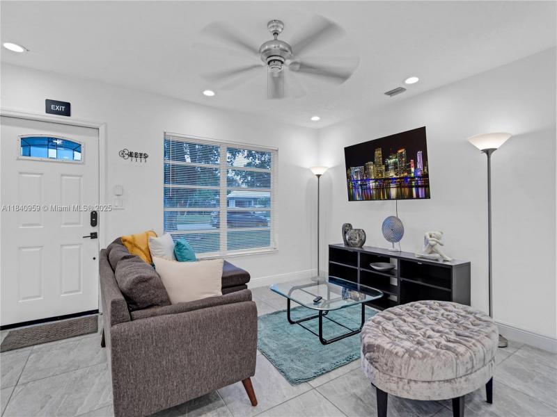 Property photo # 8
