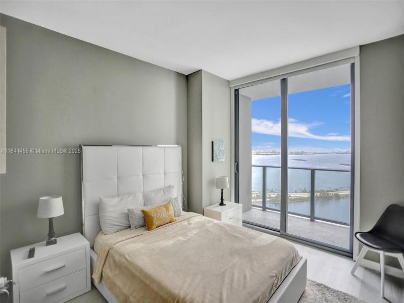 Property photo # 9